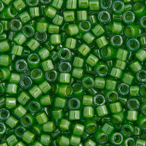 Delica 11/0 RD Green Lime Lined-Dyed 10g Bag