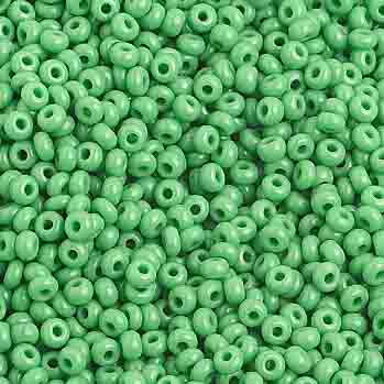 Seedbead Opaque Medium Green 10/0 500g Bag