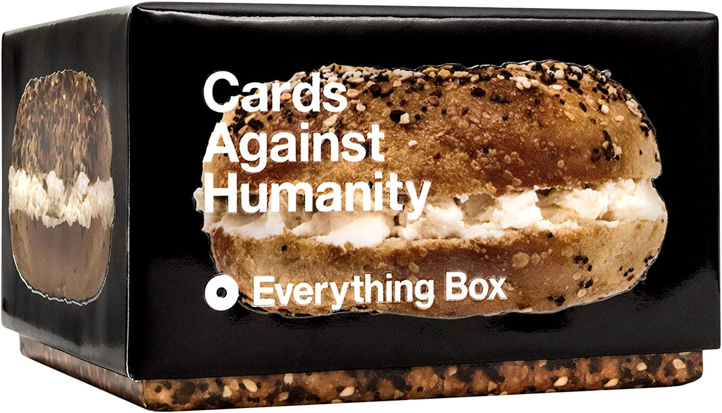 CARDS AGAINST HUMANITY: EVERYTHING BOX (18)