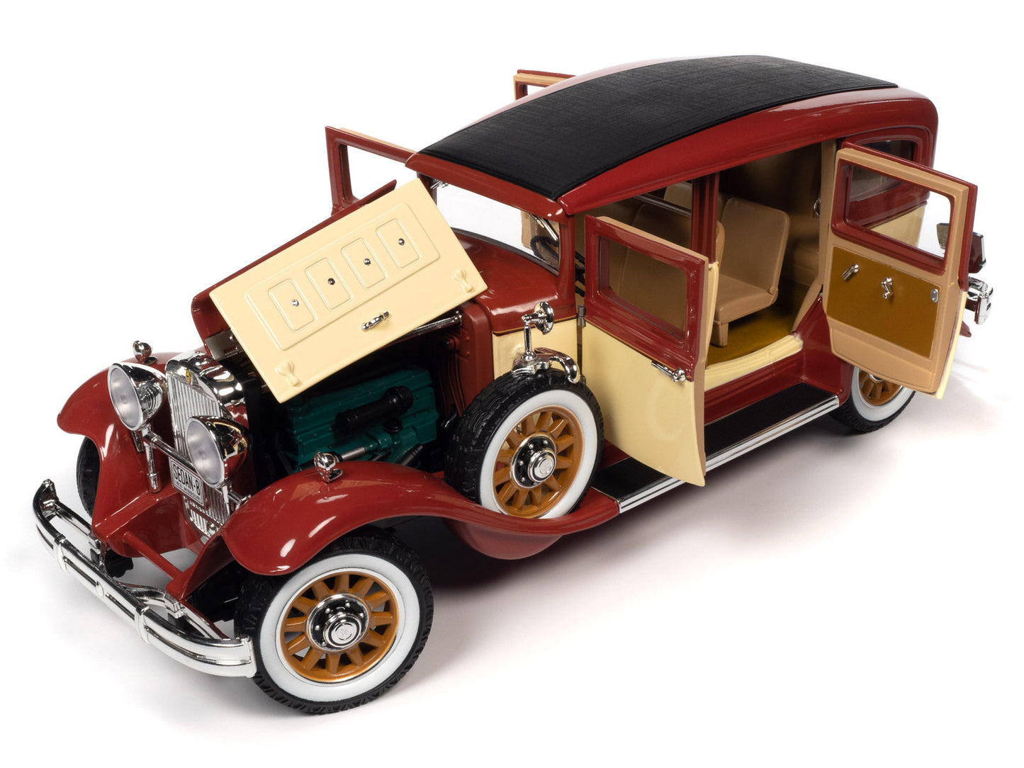 Auto World 1/18 1931 Peerless Master 8 Sedan - Red & Black