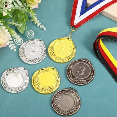 MEDALS & RIBBONS