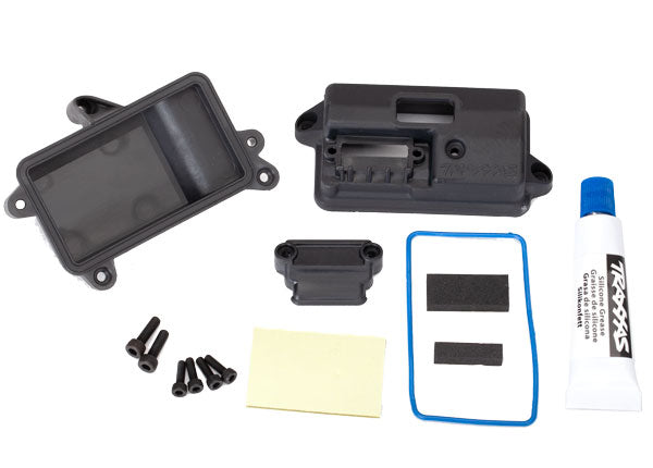 Traxxas Box, receiver (sealed)/ foam pad/ 2.5x8mm CS (4)/ 3x10mm CS (2)